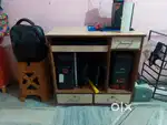 Affordable Computer Table – Smart Design, Great Value!