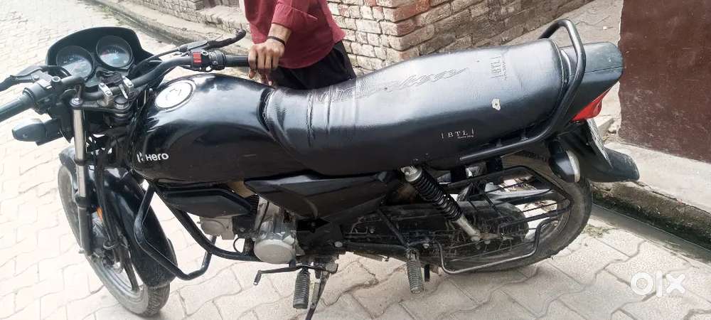 HF Deluxe gadi Mein Koi Kami Nahin Hai