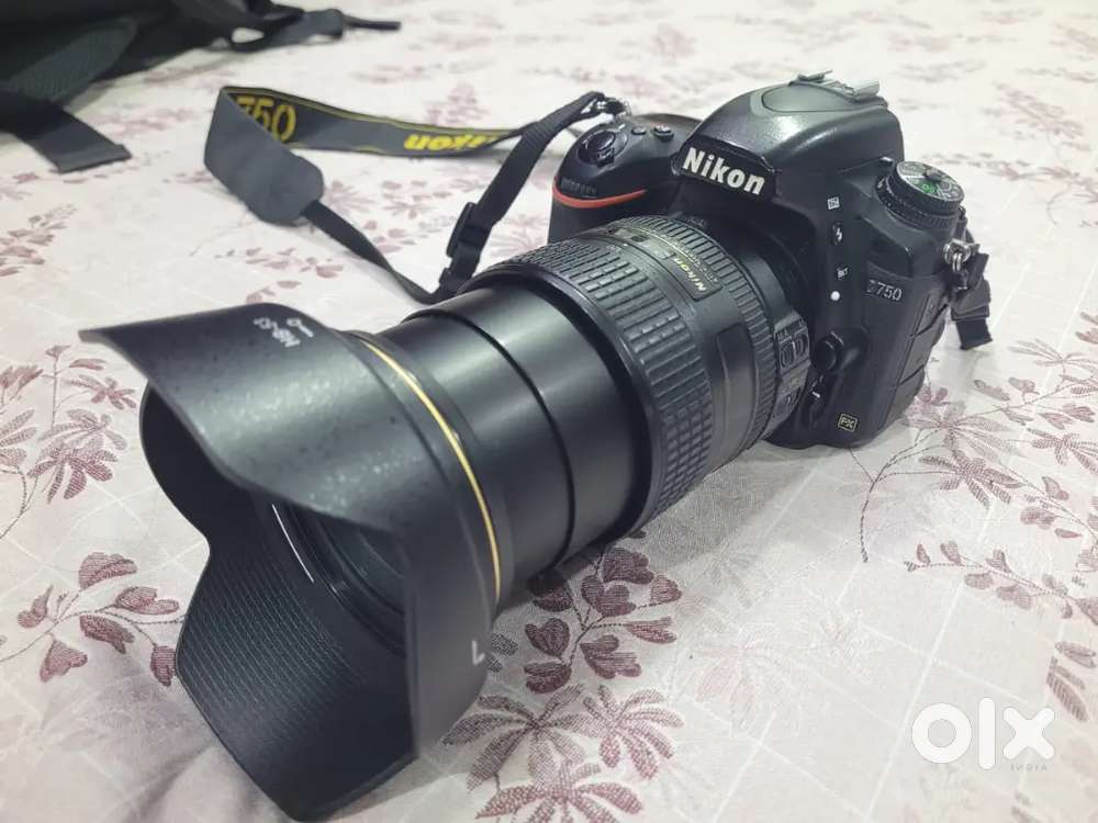 NIKON D750 24-120 mm F4 lens &  Battery & Charger with bill & Box