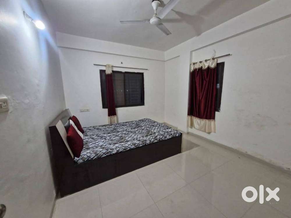2 BHK flat for rented in Baramati