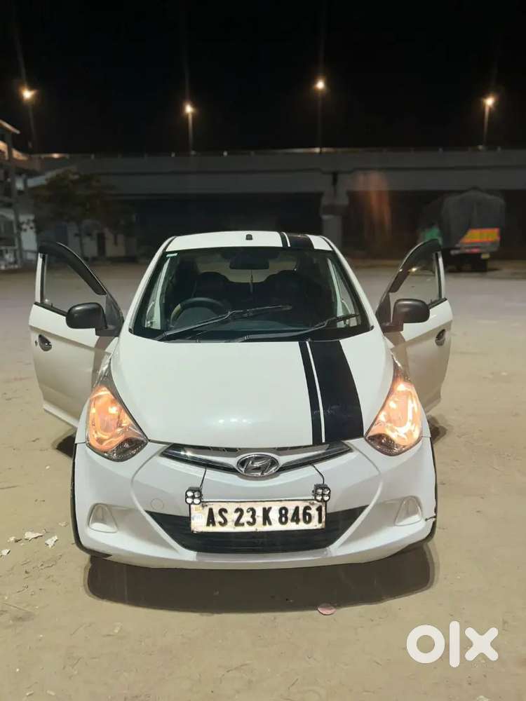 Hyundai EON 2013 Petrol Well Maintained