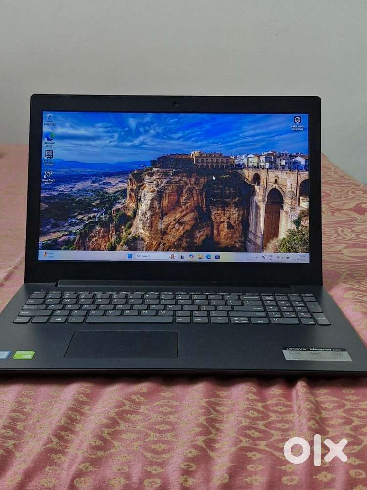 Lenovo Ideapad 330  Intel i5  8GB RAM  1.5TB SSD  Nvidia Graphics