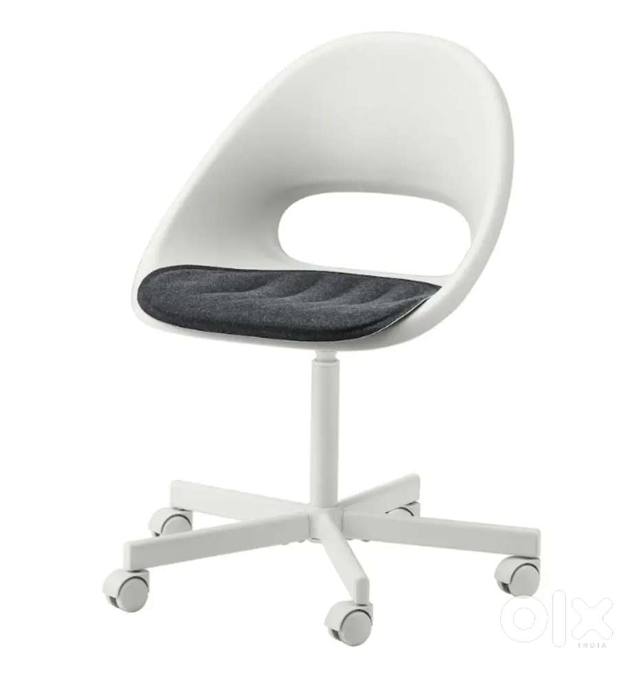 IKEA Office swivel Chair white with seat pad