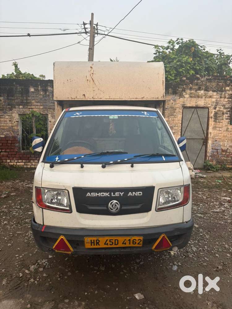 Ashok Leyland Dost CNG RLS