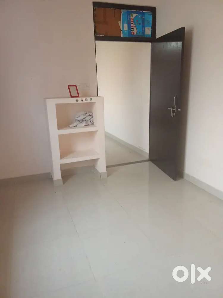 Looking for a Flatmate (Preferably Female, but Open to Male as well)