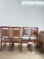 Wooden dining chairs - Set of 4