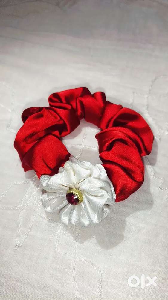 Trending Bow Hair Clips