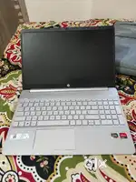 HP Laptop AMD Ryzen 3 
Quad Core 5300U 8 GB
/512 GB SSD/Windows 11