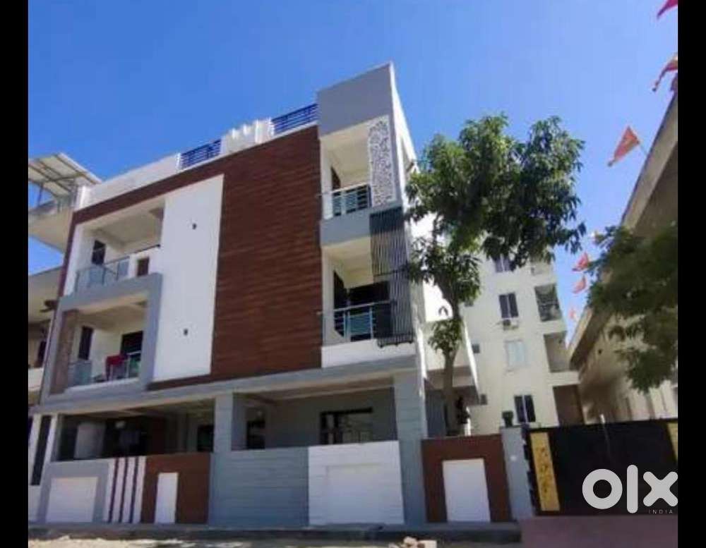 Girls PG, separate studios, flat also available