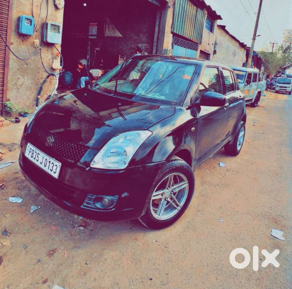 Maruti Suzuki Swift 2010 Diesel 100000 Km Driven