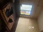 Single roommate required