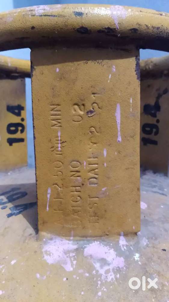 கடை சிலிண்டர் விலை 2000