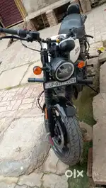 Bilkul new bike hai abhi koi bat dikat nhi hai