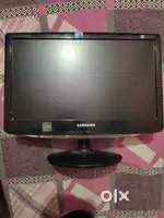 Samsung 18 Inch LCD Screen