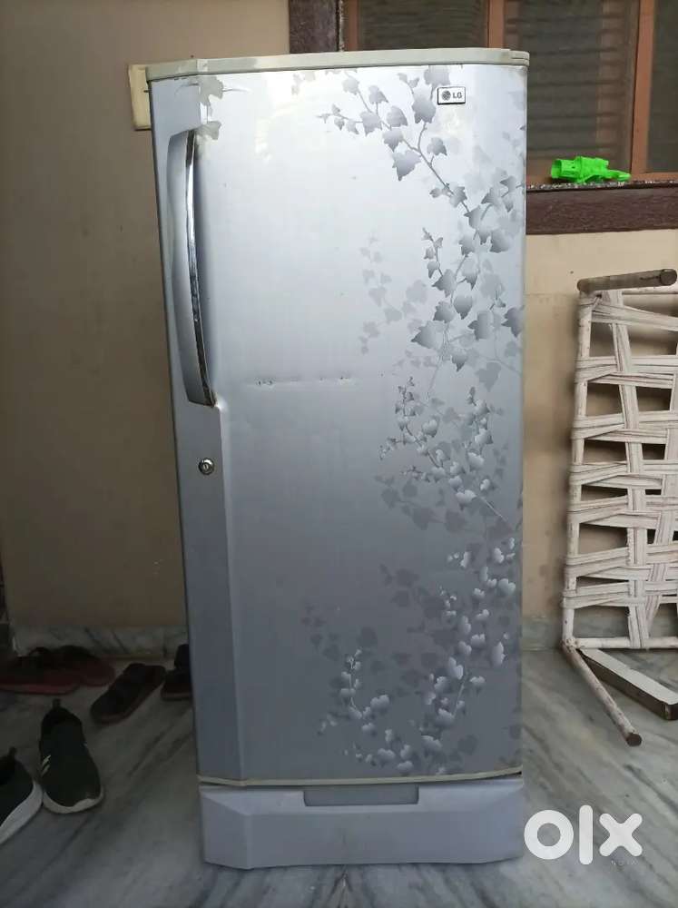 LG REFRIGERATOR SINGLE DOOR