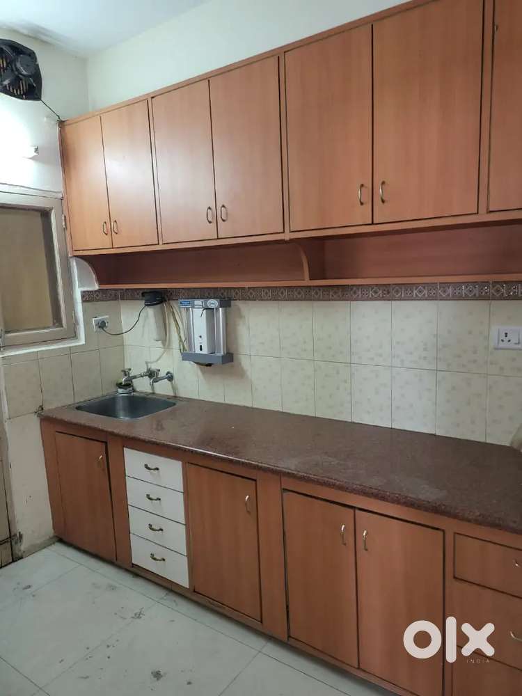 3BHK FLAT FOR RENT