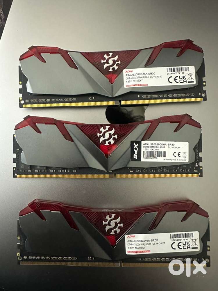 XPG (8GB X3)DDR4- 3200Mhz