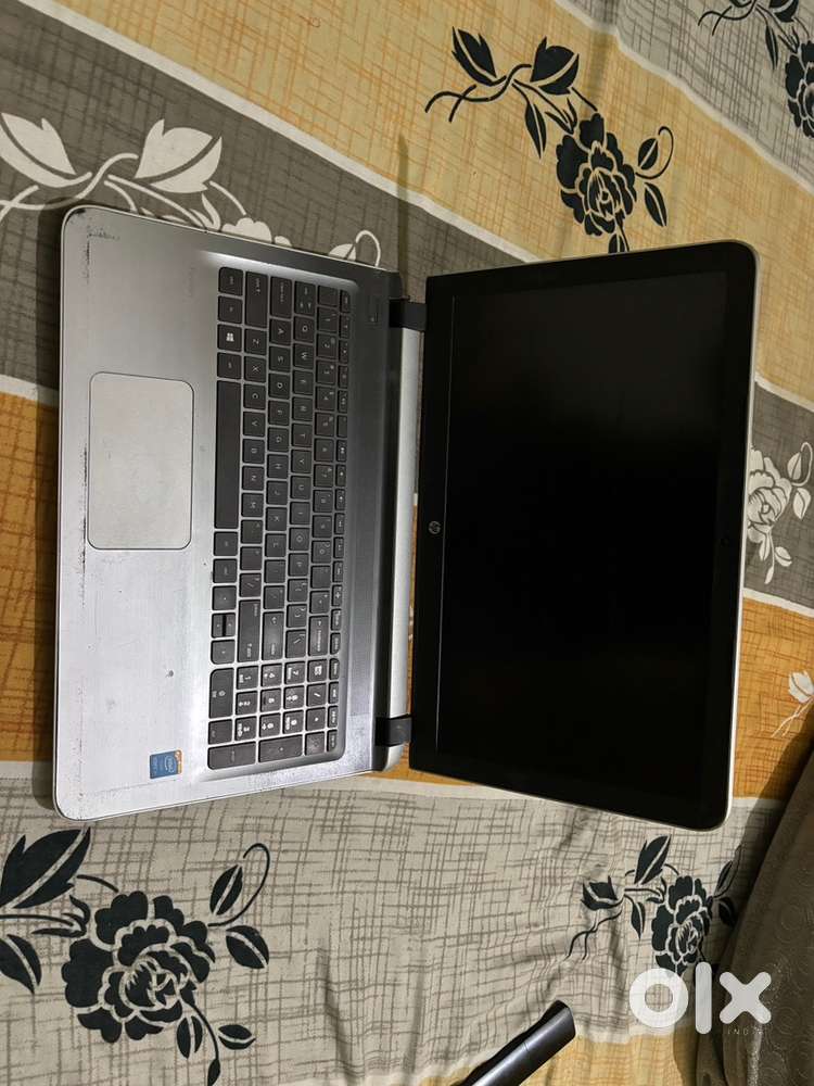 Hp pavallian notebook 8 gb ram 1000 gb hard disk