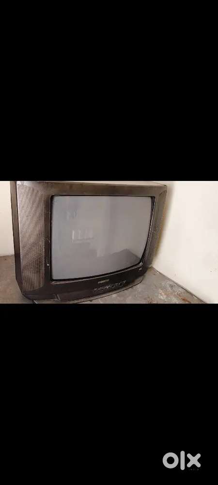 Old electronics TV DVD speaker