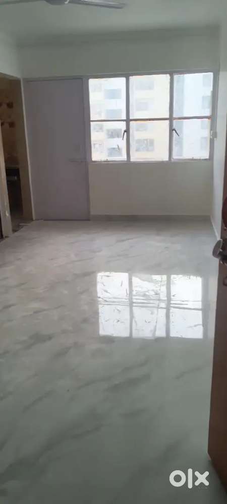 Flat available for rent