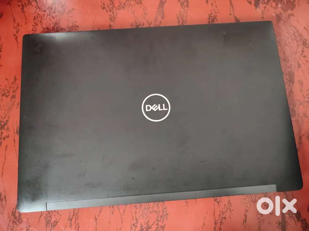 Dell laptop i7 8th gen. In active condition.