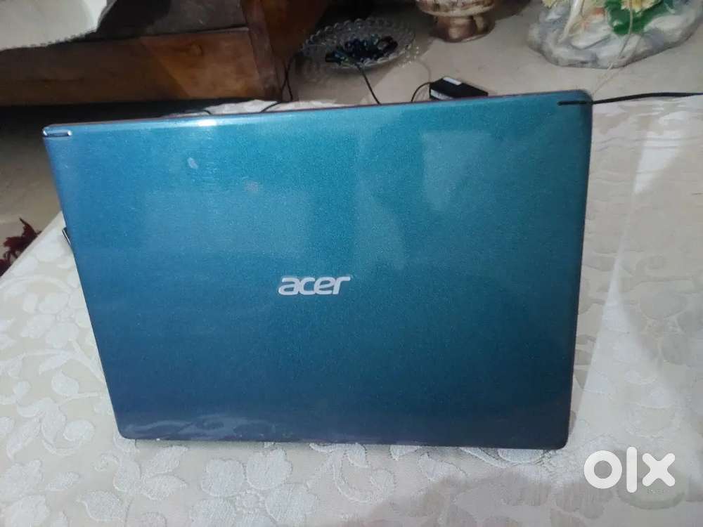 New condition  acer laptop