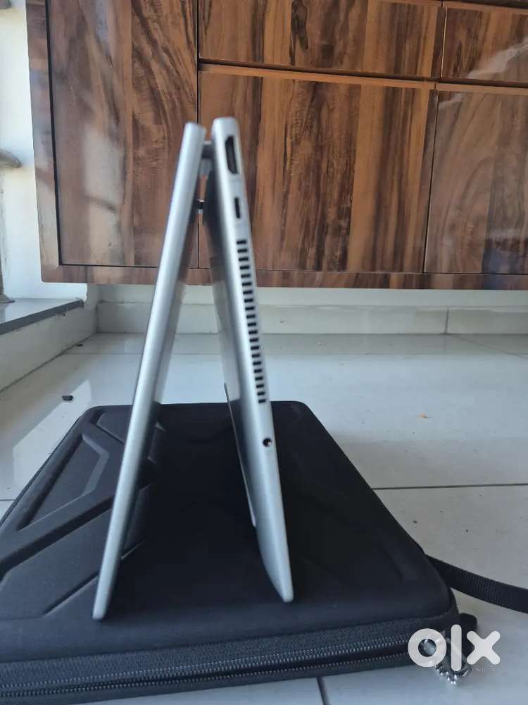 HP Envy X360 i7 13 gen