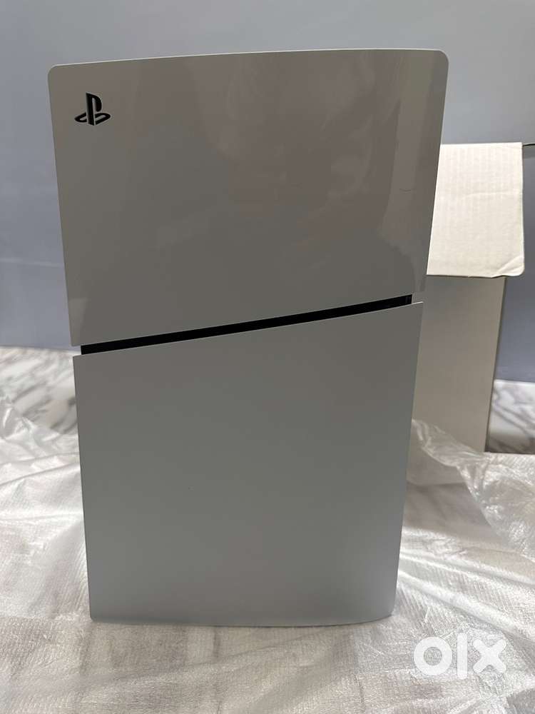 Playstation 5 slim (1TB)