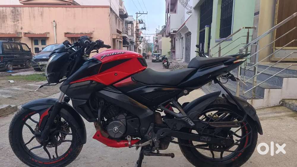 Bajaj Pulsar NS 160 abs