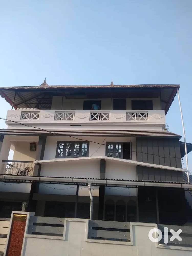 Room Rent for Bachelors
