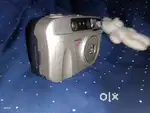 Freedom AF family zoom camera