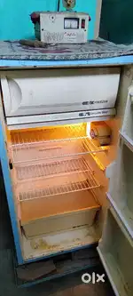 Whirlpool fridge for urgent sale