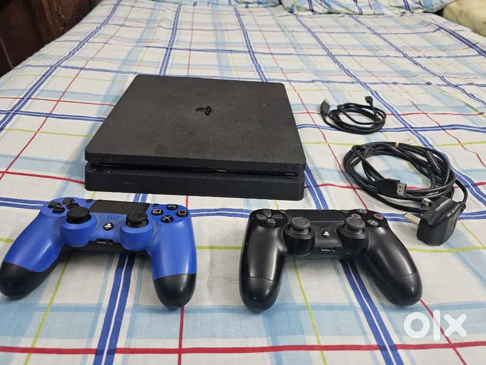 PS4 SLIM 1TB for sale