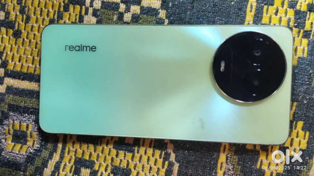 Realme c67 5g (4/128)  all original but scratch