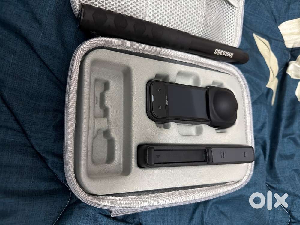 Insta 360 x5