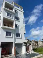 1 , 2 BHK and 3 house in newly built G+4, in street no. 883.