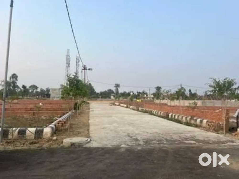 किसान पथ आफ्टर रिंग रोड से लगा हुआ प्रोजेक्ट