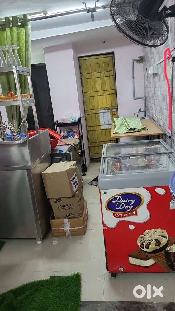 Staff wanted cafe shop