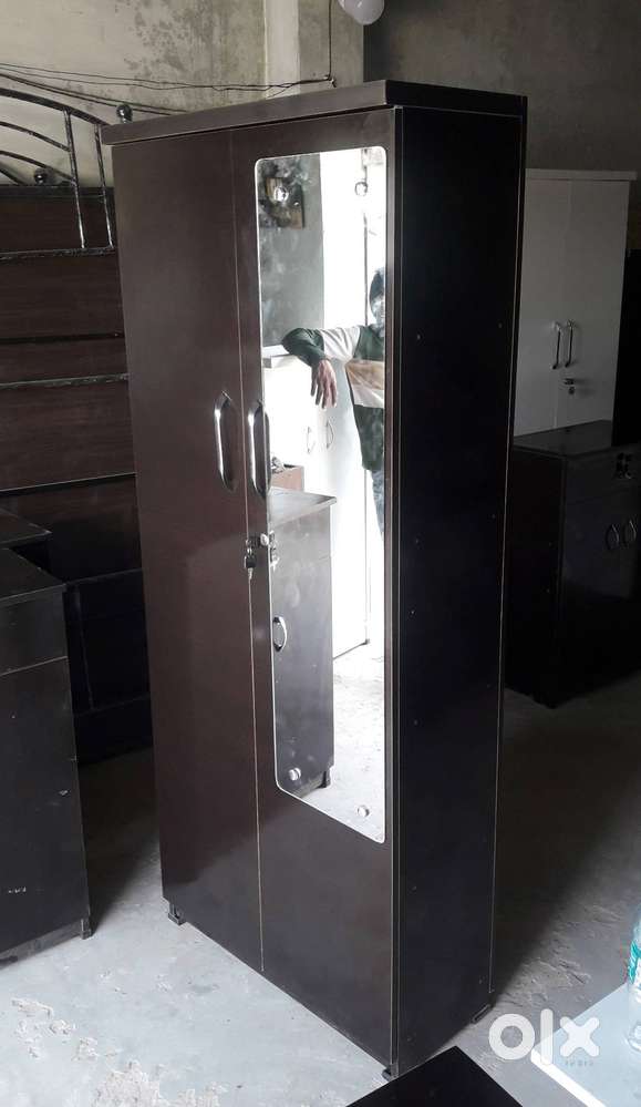 6 ft. Almari with mirror  Free home delivery