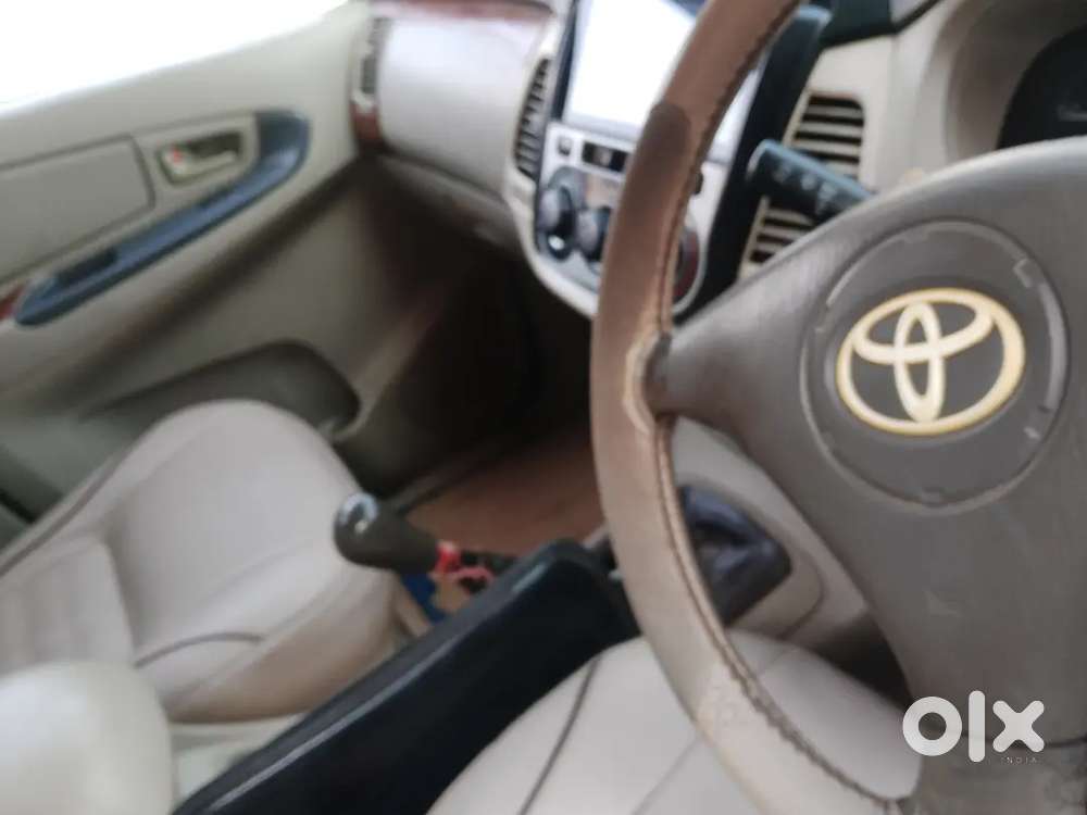 Toyota Innova Hycross 2013 Diesel