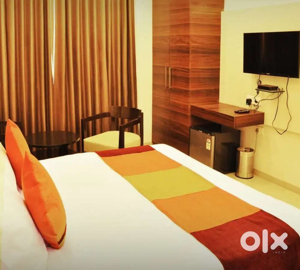 Waiter Job H K job Girl and boy dono apply kr sakte hai