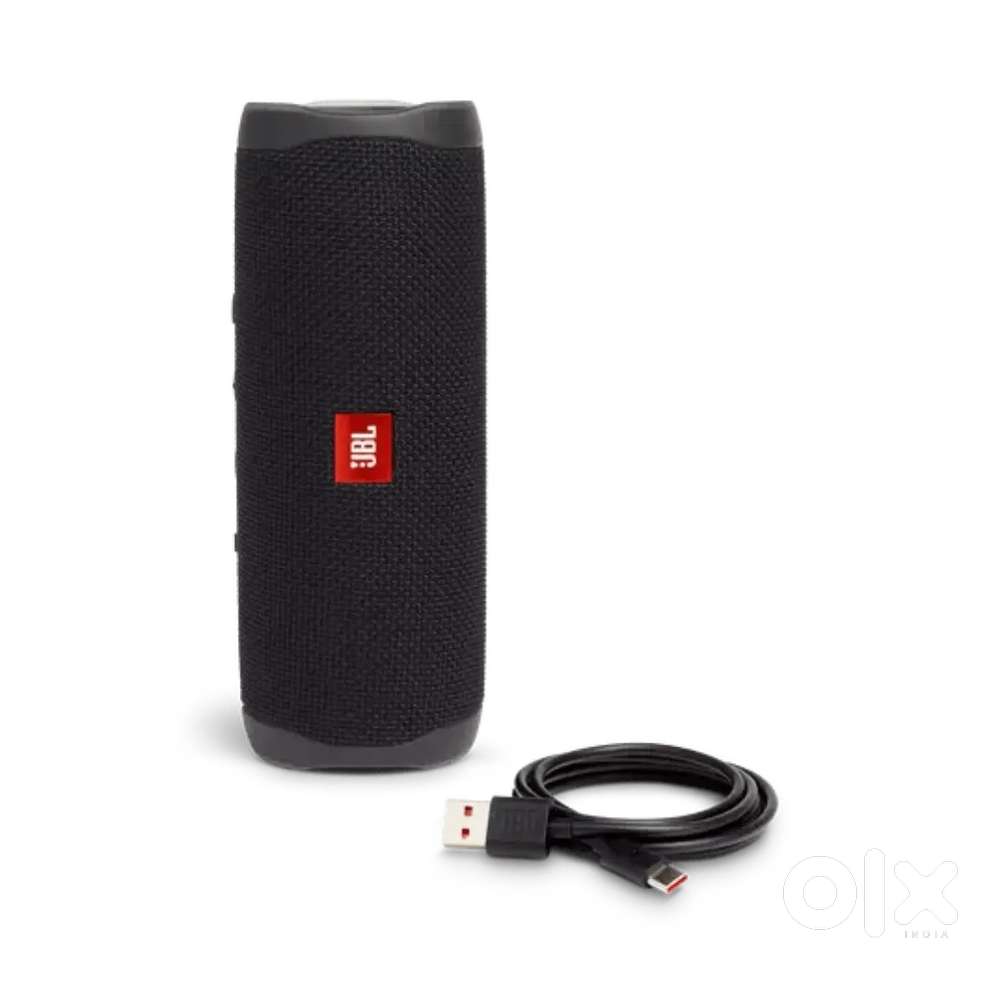 Jbl flip 5 neat used
