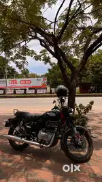 Royal Enfield Bullet 350 Military Black (2024)