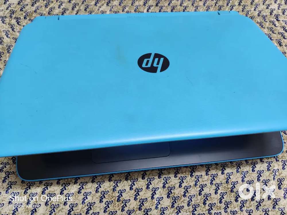 Selling HP laptop
