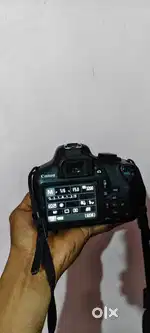 Canon 1300D DSLR