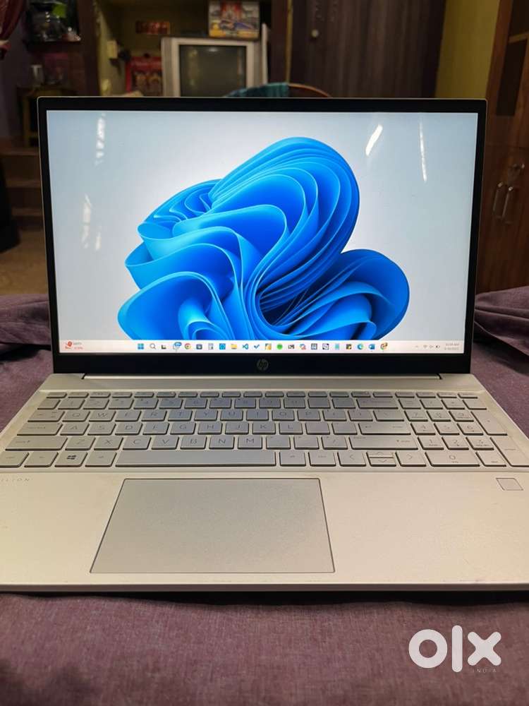 HP Pavilion 15 Ryzen 5 ,16GB RAM , 512GB SSD