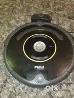 Irobot 600 series Roomba 650 vaccum Cleaning Robot (Black)