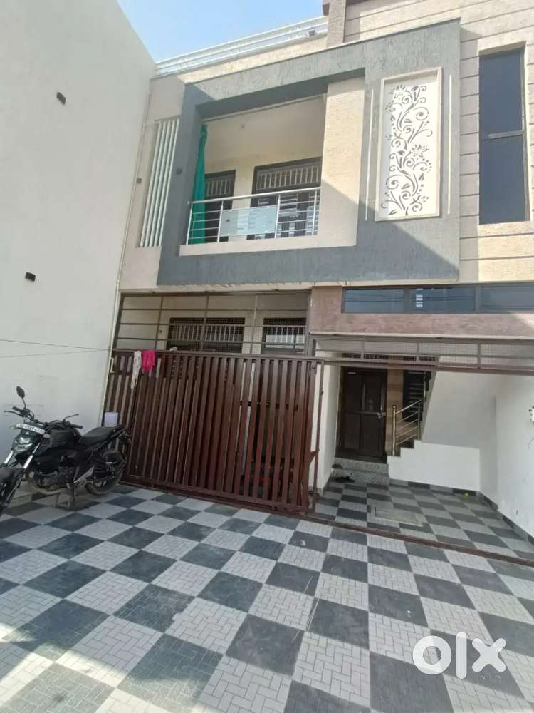 Specious 1 RK with attached bathroom