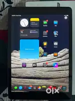 Ipad 7th Gen wifi + cellular 32gb in Mint Condition