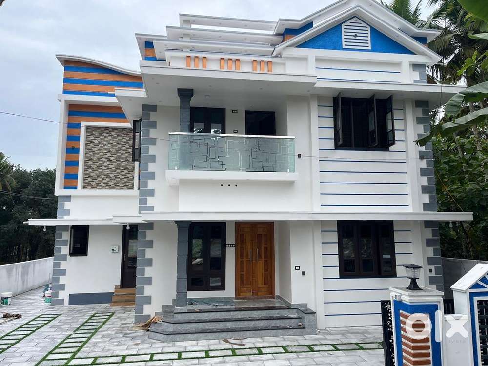 1900sqft .5cent Pothencode Near